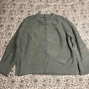 Abercrombie and Fitch Madeline textural crew sweater sage green NWOT